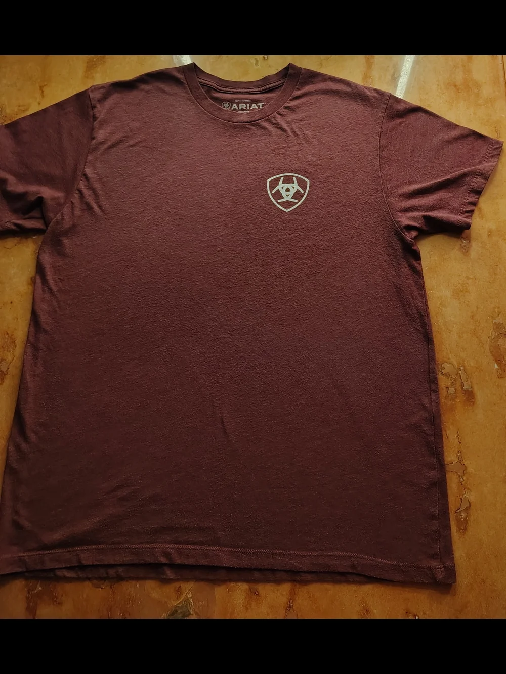 Ariat Men's Burgundy Short-Sleeve Logo Tee